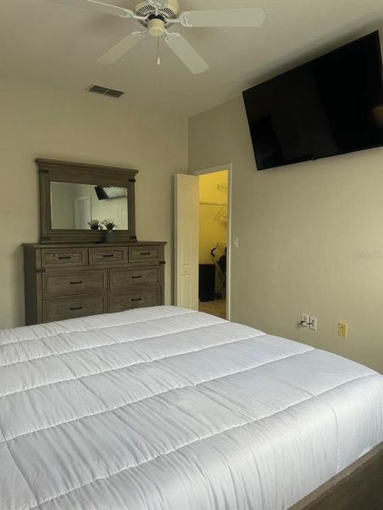 For Rent: $2,000 (2 beds, 2 baths, 1313 Square Feet)