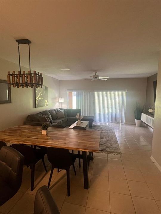 For Rent: $2,000 (2 beds, 2 baths, 1313 Square Feet)