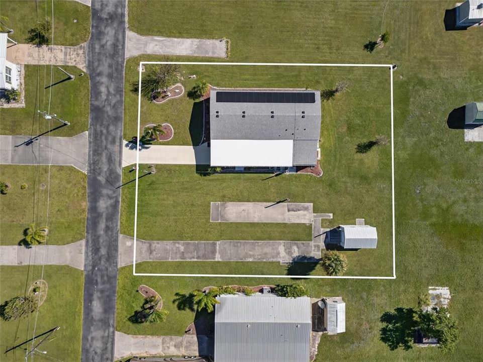 Active With Contract: $199,000 (2 beds, 2 baths, 1620 Square Feet)