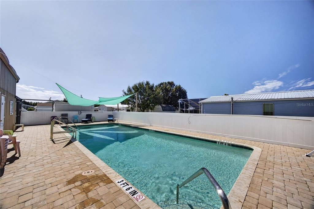 Active With Contract: $199,000 (2 beds, 2 baths, 1620 Square Feet)