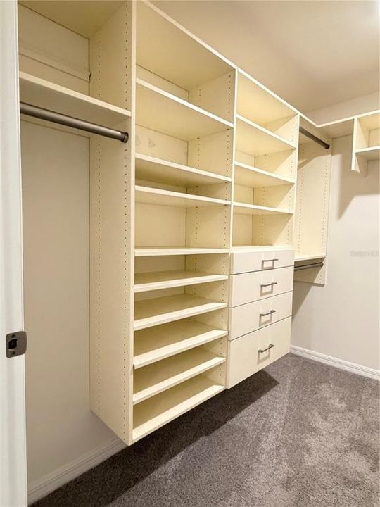 Active With Contract: $299,500 (4 beds, 2 baths, 1827 Square Feet)