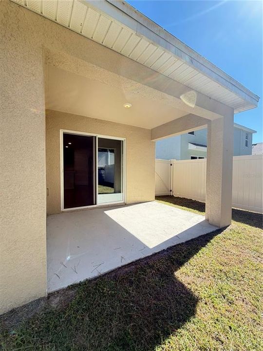 Active With Contract: $299,500 (4 beds, 2 baths, 1827 Square Feet)