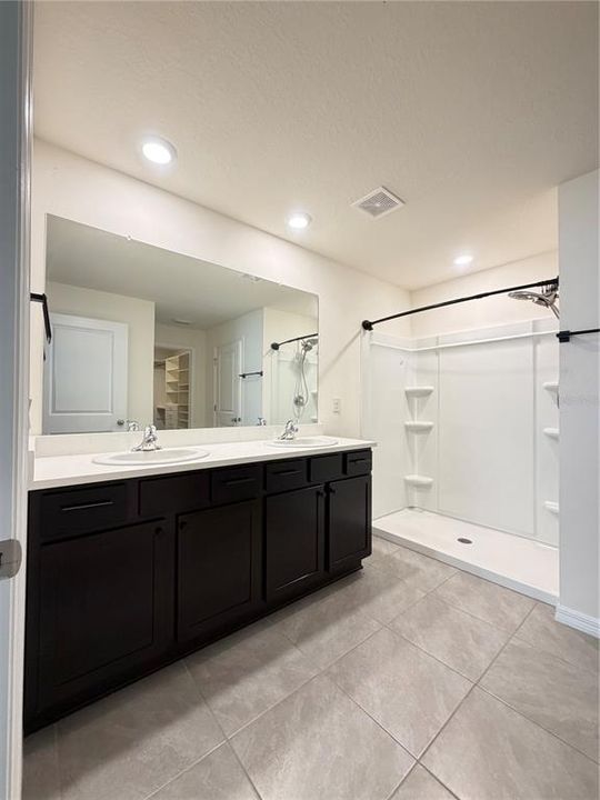 Active With Contract: $299,500 (4 beds, 2 baths, 1827 Square Feet)
