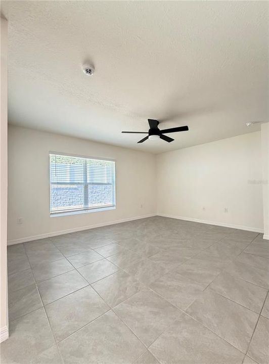 Active With Contract: $299,500 (4 beds, 2 baths, 1827 Square Feet)