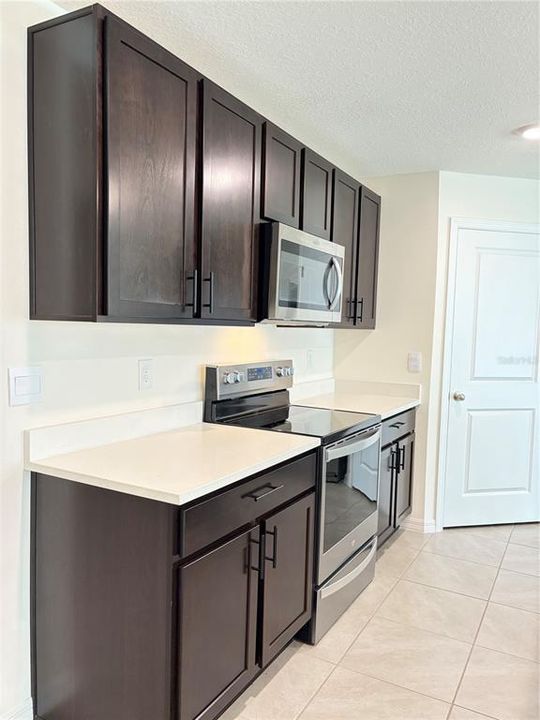 Active With Contract: $299,500 (4 beds, 2 baths, 1827 Square Feet)