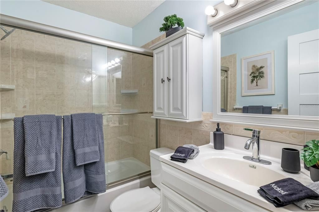 Active With Contract: $645,000 (4 beds, 2 baths, 1706 Square Feet)