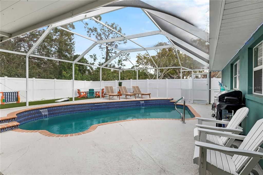 Active With Contract: $645,000 (4 beds, 2 baths, 1706 Square Feet)