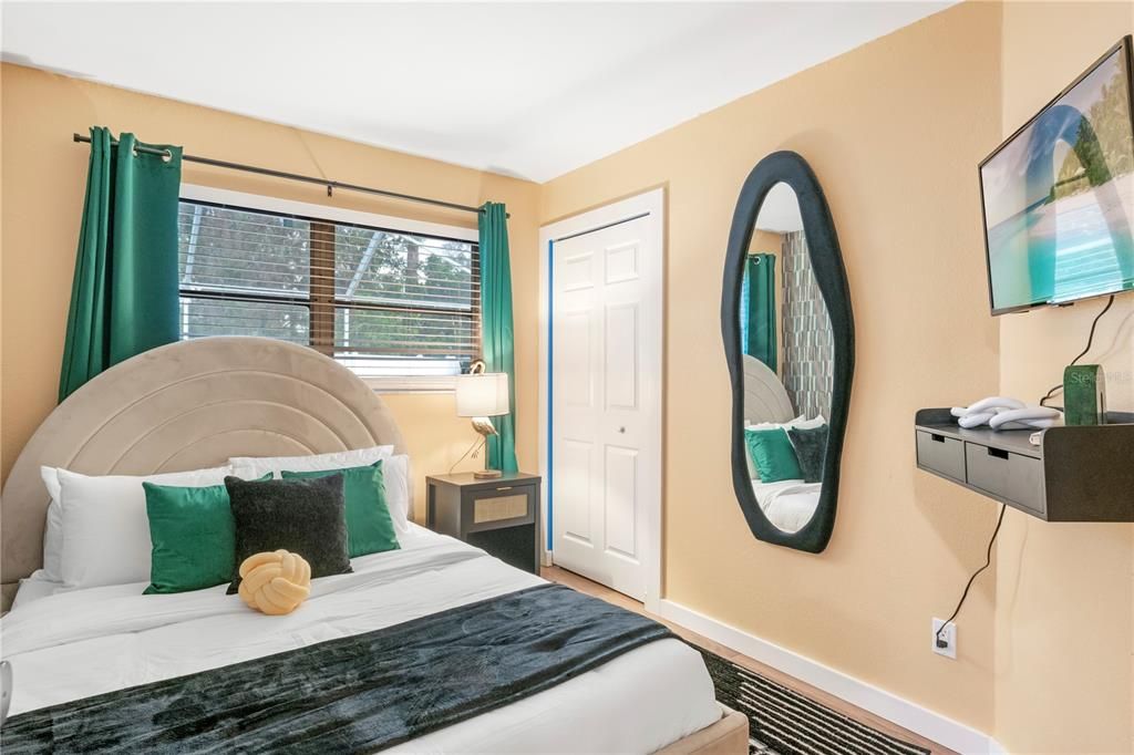 Active With Contract: $645,000 (4 beds, 2 baths, 1706 Square Feet)