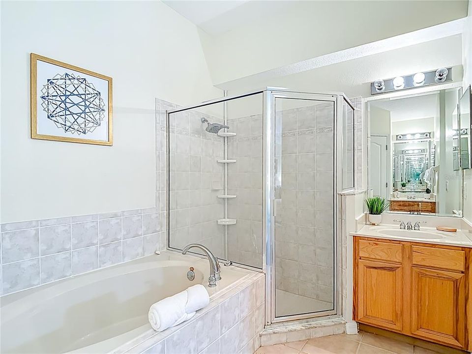 Active With Contract: $425,000 (4 beds, 2 baths, 2130 Square Feet)