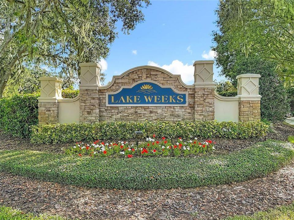 Active With Contract: $425,000 (4 beds, 2 baths, 2130 Square Feet)