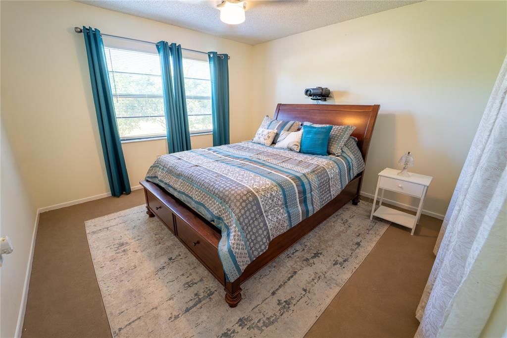 На продажу: $257,500 (2 спален, 2 ванн, 1059 Квадратных фут)