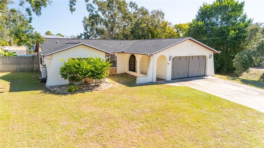 На продажу: $257,500 (2 спален, 2 ванн, 1059 Квадратных фут)