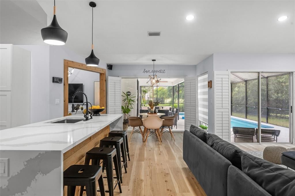 待售: $829,000 (4 贝兹, 3 浴室, 2533 平方英尺)