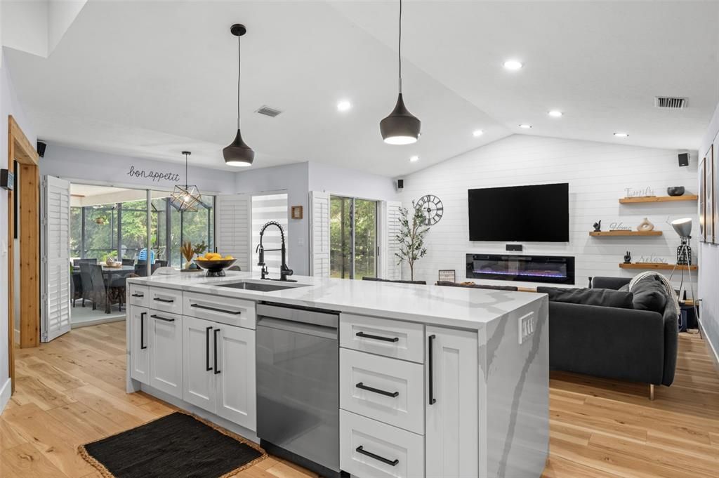 待售: $829,000 (4 贝兹, 3 浴室, 2533 平方英尺)