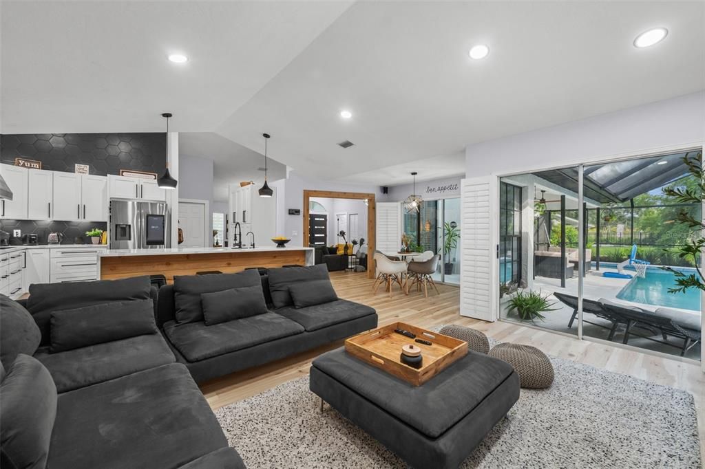 待售: $829,000 (4 贝兹, 3 浴室, 2533 平方英尺)