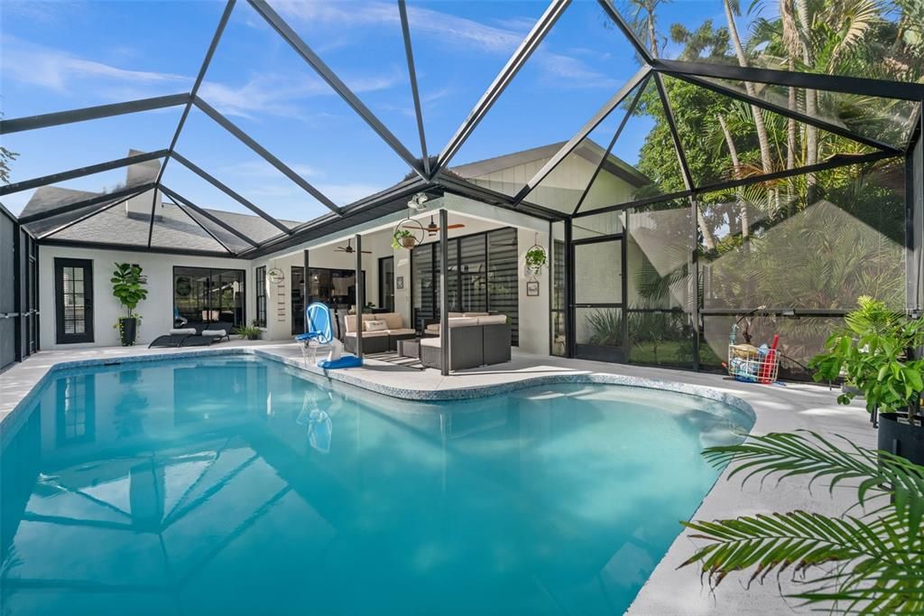 待售: $829,000 (4 贝兹, 3 浴室, 2533 平方英尺)