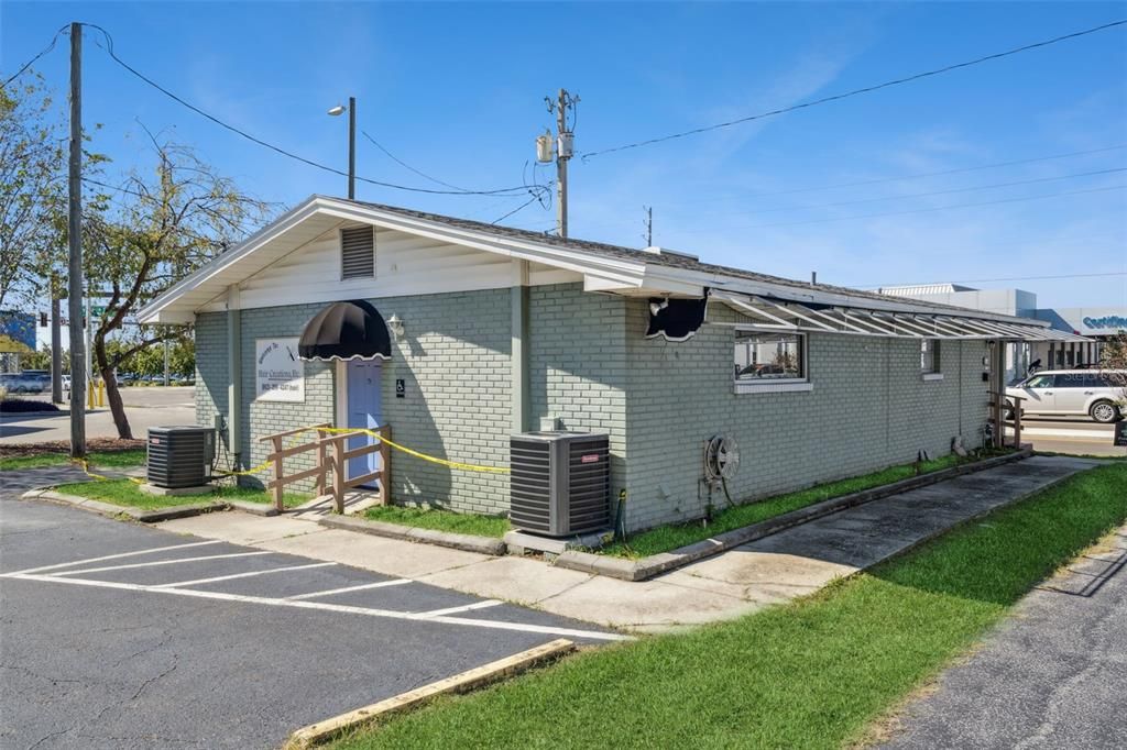 На продажу: $450,000 (0 спален, 0 ванн, 1092 Квадратных фут)