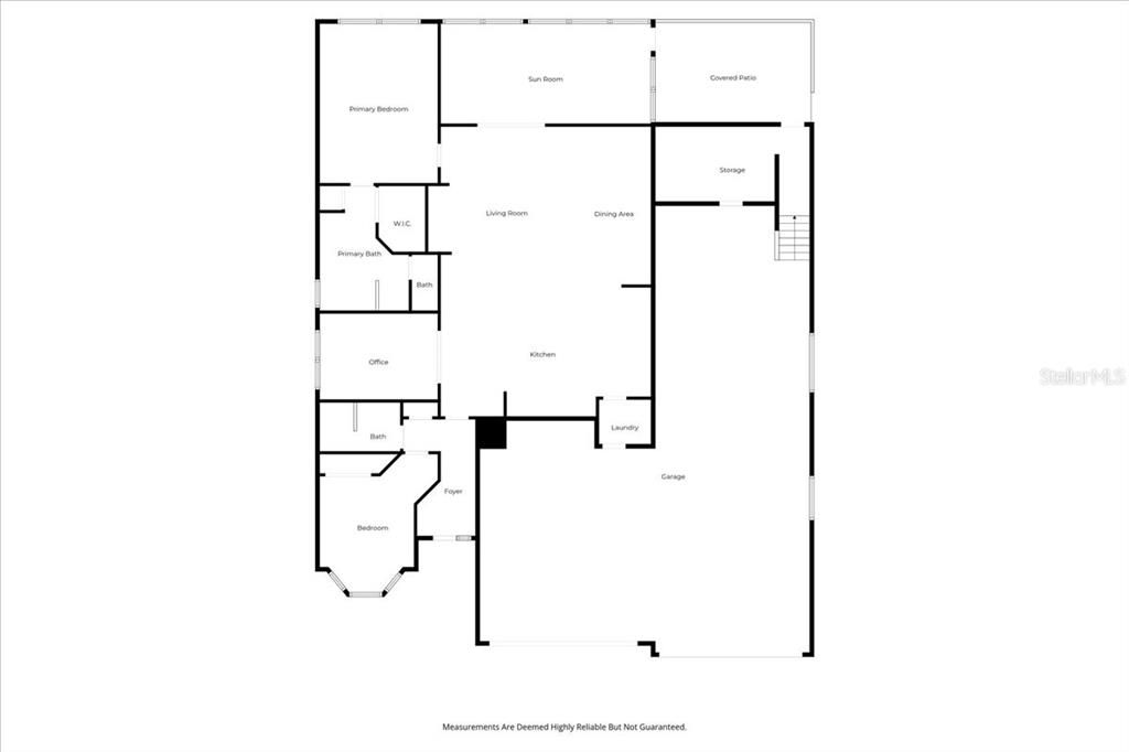 合同活跃: $640,000 (2 贝兹, 2 浴室, 1812 平方英尺)
