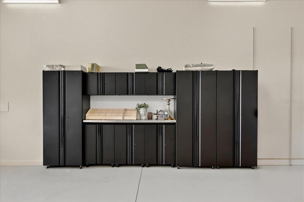 合同活跃: $640,000 (2 贝兹, 2 浴室, 1812 平方英尺)