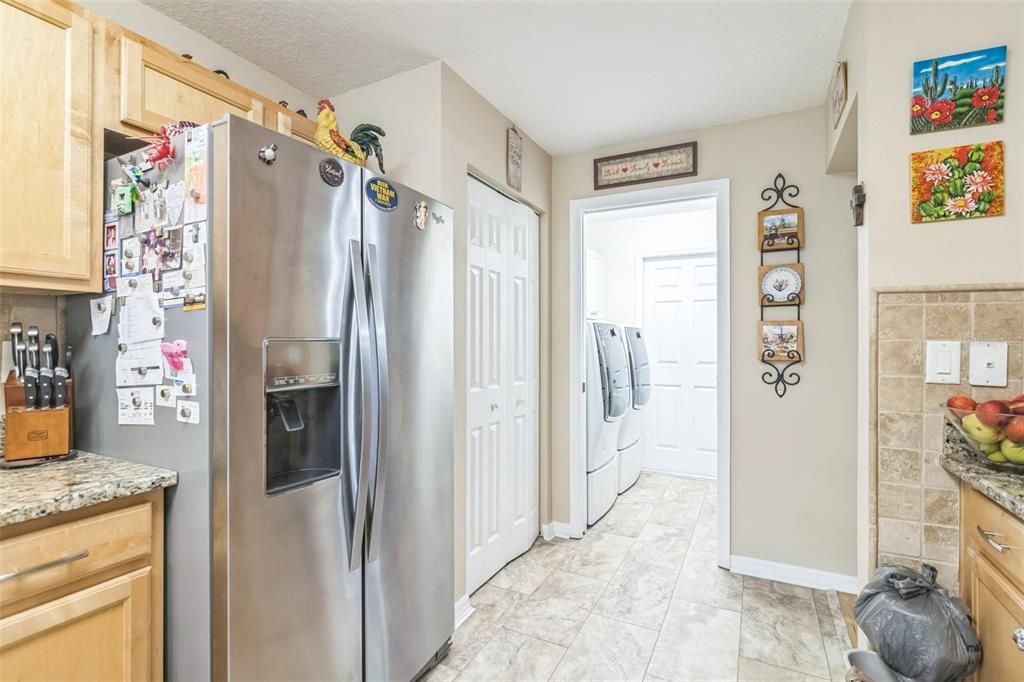 For Sale: $294,999 (3 beds, 2 baths, 1784 Square Feet)