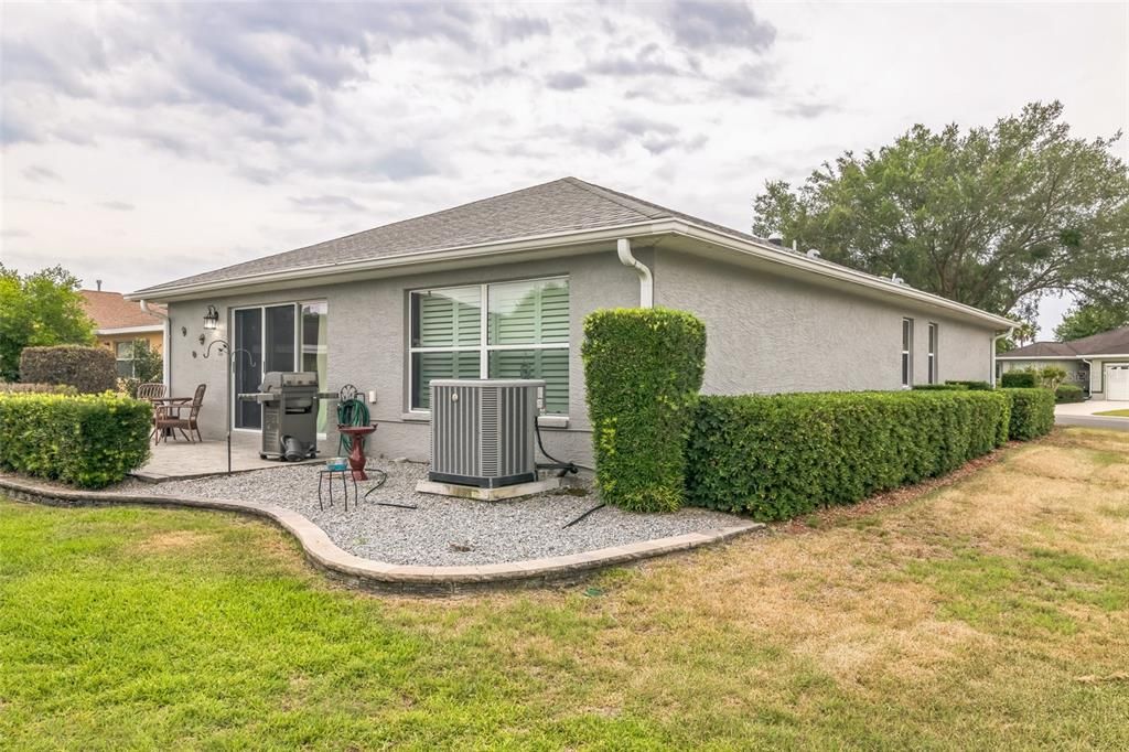 For Sale: $294,999 (3 beds, 2 baths, 1784 Square Feet)