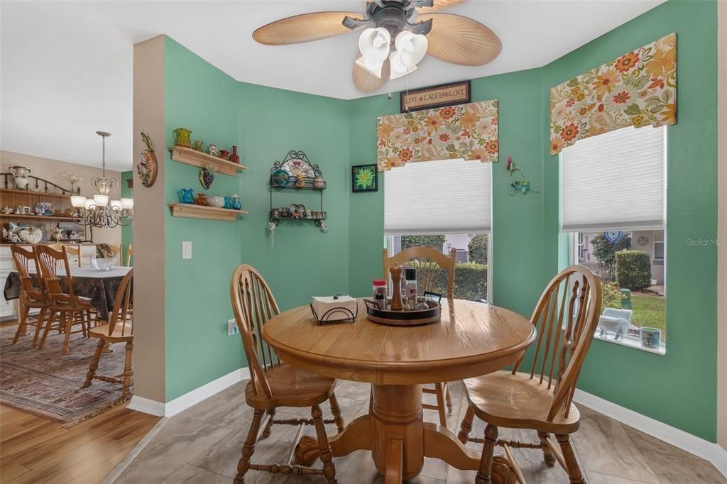 For Sale: $294,999 (3 beds, 2 baths, 1784 Square Feet)