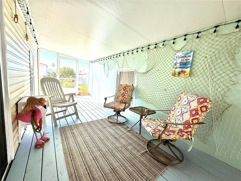 For Sale: $265,000 (2 beds, 2 baths, 1689 Square Feet)