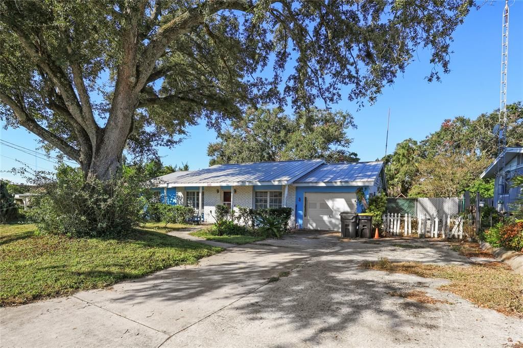 待售: $170,000 (3 贝兹, 1 浴室, 1232 平方英尺)