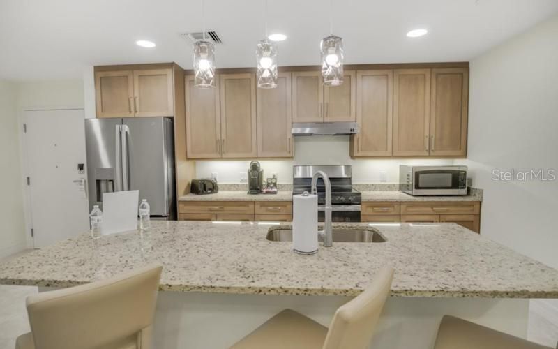 For Sale: $989,900 (3 beds, 2 baths, 1393 Square Feet)