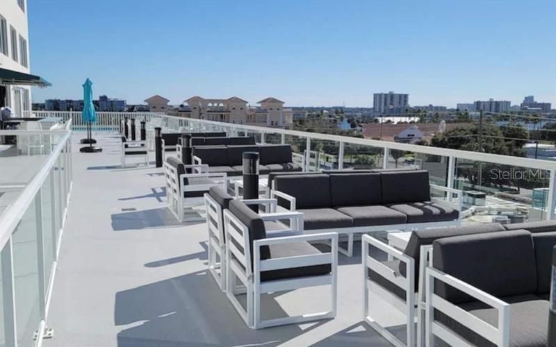 For Sale: $989,900 (3 beds, 2 baths, 1393 Square Feet)