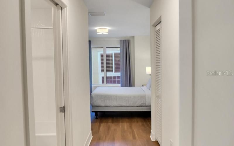 For Sale: $989,900 (3 beds, 2 baths, 1393 Square Feet)