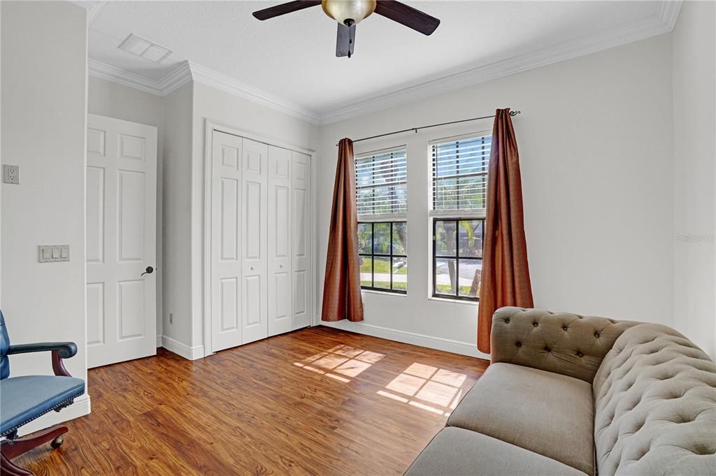 For Sale: $775,000 (6 beds, 3 baths, 4189 Square Feet)