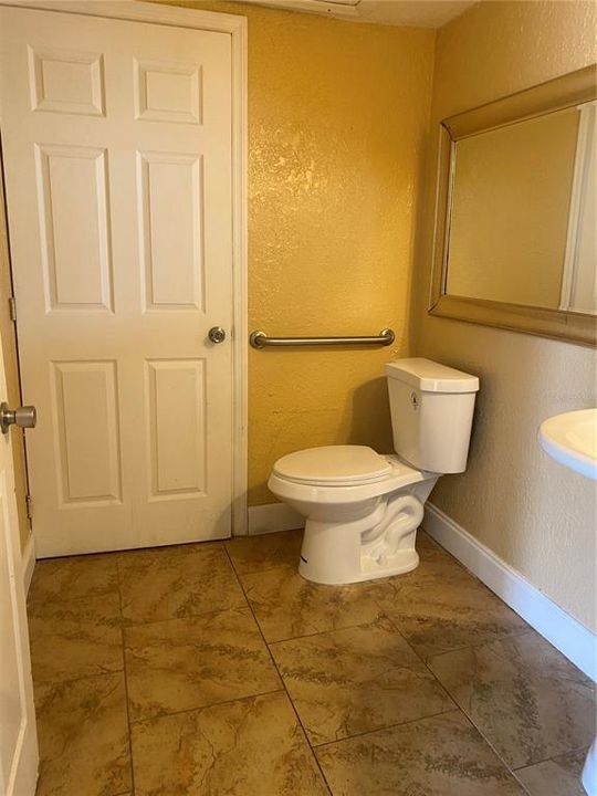 For Sale: $895,000 (3 beds, 2 baths, 1498 Square Feet)