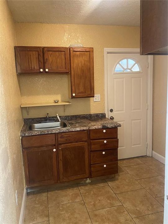 For Sale: $895,000 (3 beds, 2 baths, 1498 Square Feet)