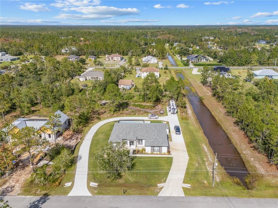 For Sale: $815,000 (4 beds, 3 baths, 2672 Square Feet)