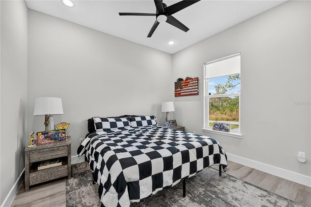 For Sale: $815,000 (4 beds, 3 baths, 2672 Square Feet)