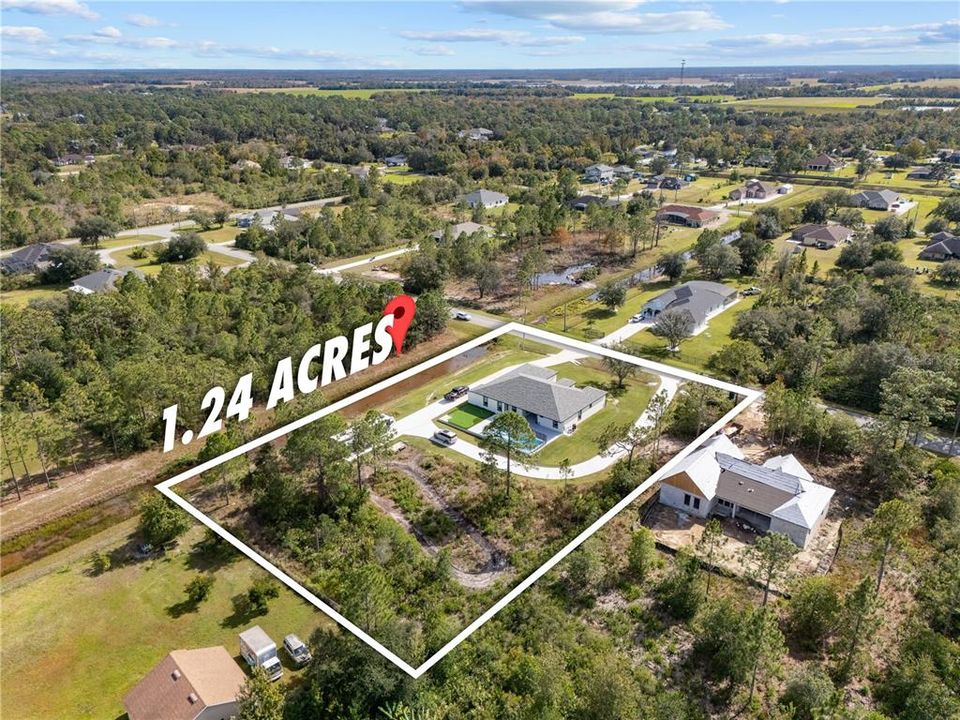 For Sale: $815,000 (4 beds, 3 baths, 2672 Square Feet)