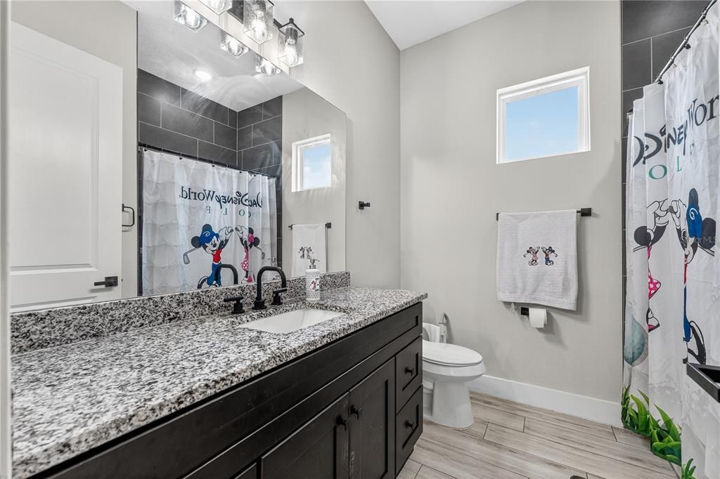 For Sale: $815,000 (4 beds, 3 baths, 2672 Square Feet)