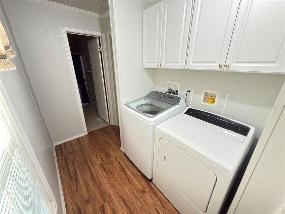 待售: $210,000 (3 贝兹, 2 浴室, 1216 平方英尺)