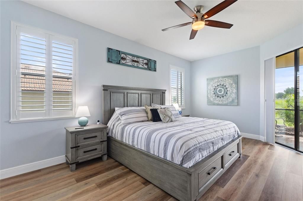 Active With Contract: $459,000 (3 beds, 2 baths, 1903 Square Feet)