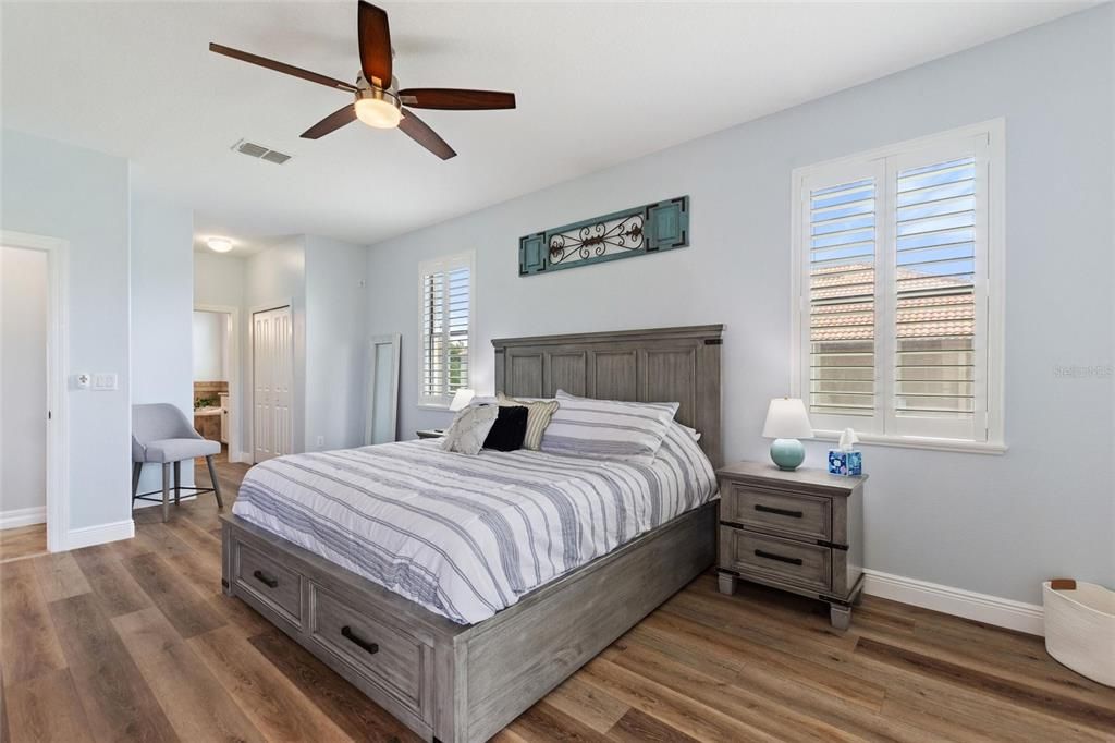 Active With Contract: $459,000 (3 beds, 2 baths, 1903 Square Feet)