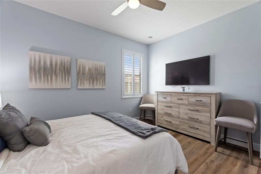 Active With Contract: $459,000 (3 beds, 2 baths, 1903 Square Feet)