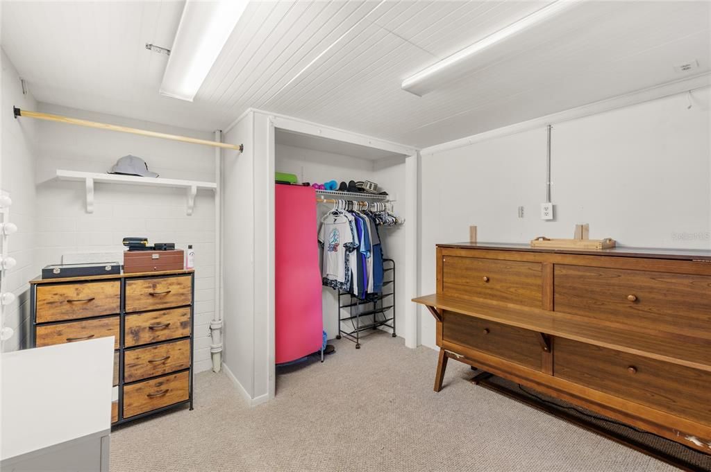 For Sale: $575,000 (3 beds, 2 baths, 1594 Square Feet)