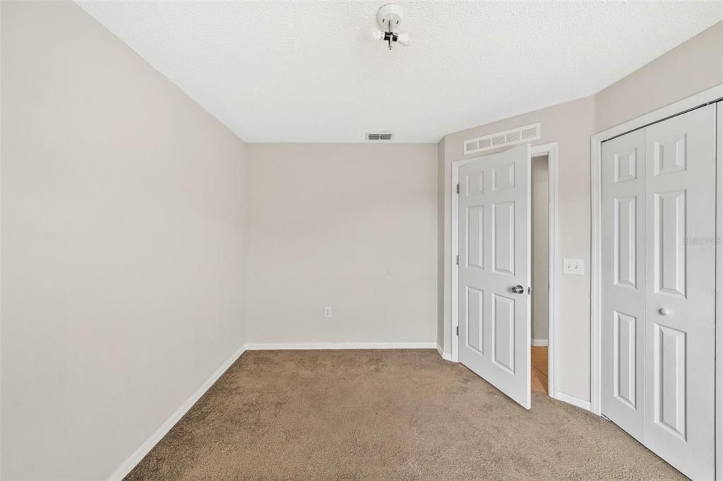 На продажу: $240,000 (3 спален, 2 ванн, 1505 Квадратных фут)