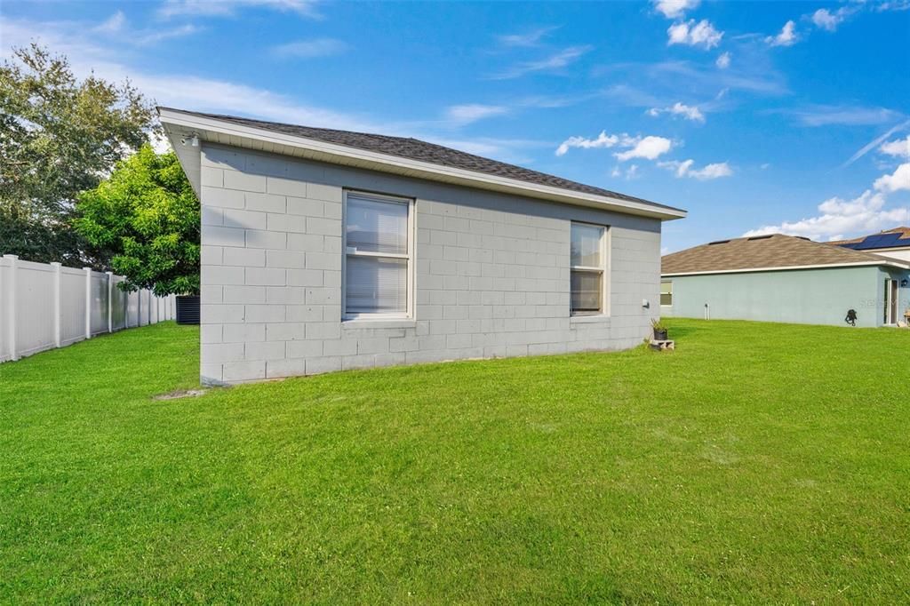 На продажу: $240,000 (3 спален, 2 ванн, 1505 Квадратных фут)