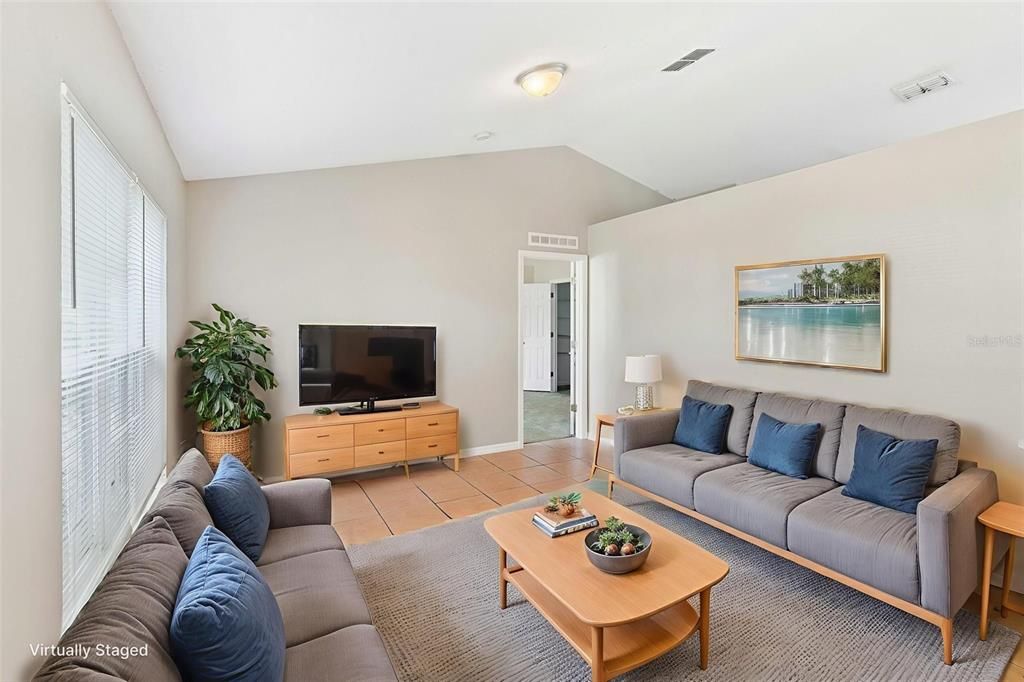 На продажу: $240,000 (3 спален, 2 ванн, 1505 Квадратных фут)