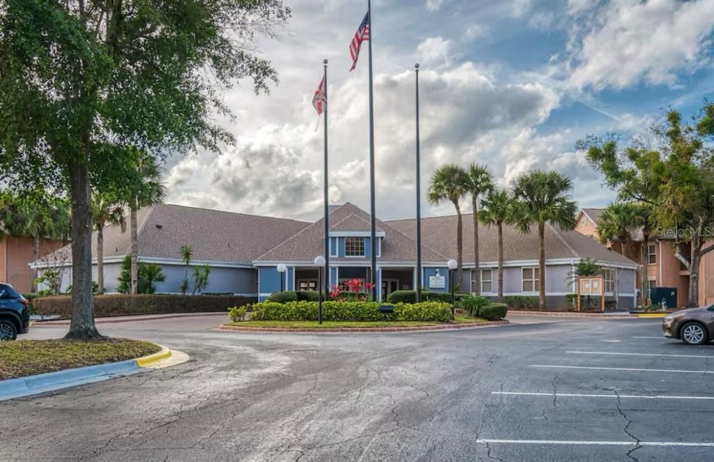 待售: $159,000 (1 贝兹, 1 浴室, 524 平方英尺)