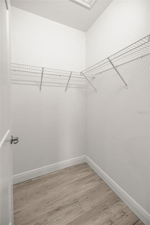 En Venta: $463,000 (3 camas, 2 baños, 2111 Pies cuadrados)