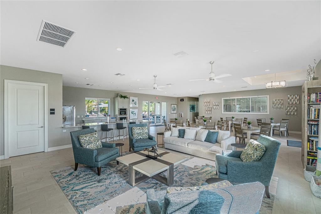 For Sale: $300,000 (2 beds, 2 baths, 1510 Square Feet)