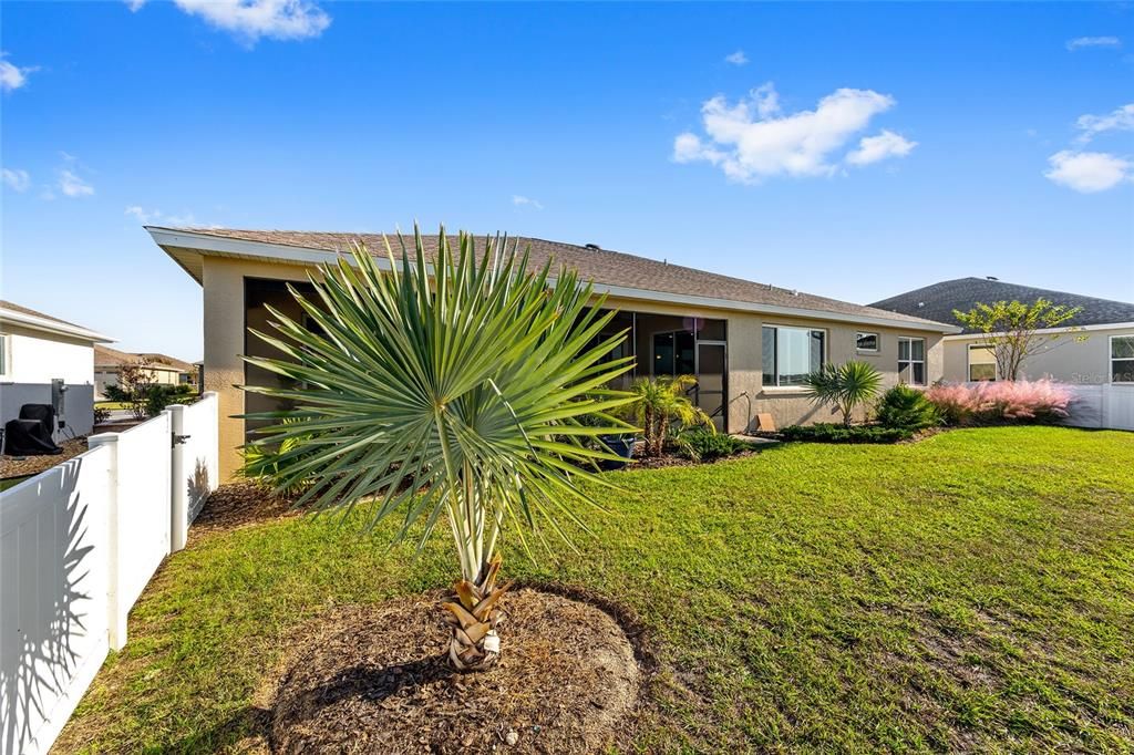 Activo con contrato: $529,000 (3 camas, 3 baños, 2307 Pies cuadrados)